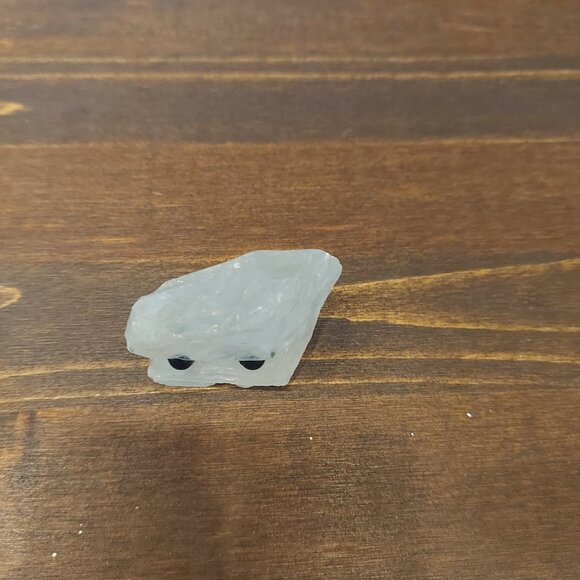 Clear Quartz Pet Rock - Picture 2 of 4